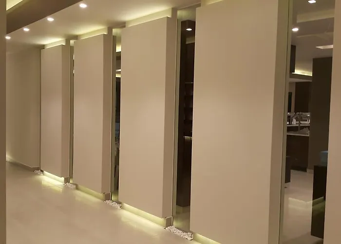 Cosmopolitan 4* Кос