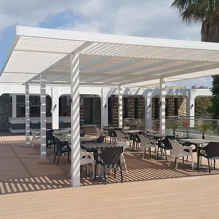 Hotel Cosmopolitan 4*