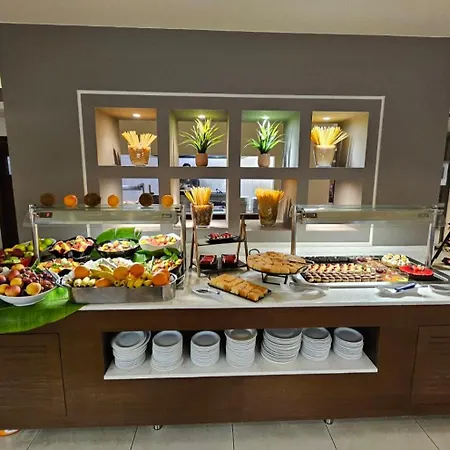 Hotel Cosmopolitan 4*