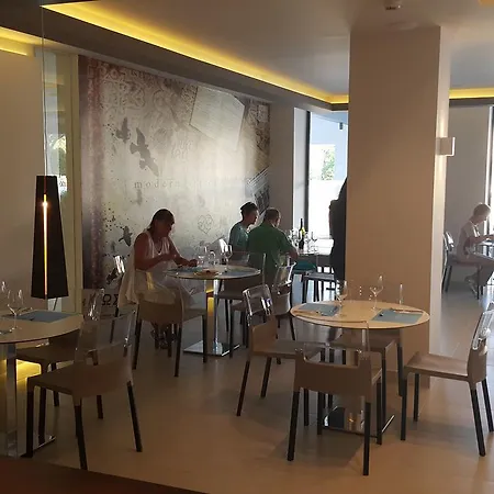 فندق Cosmopolitan