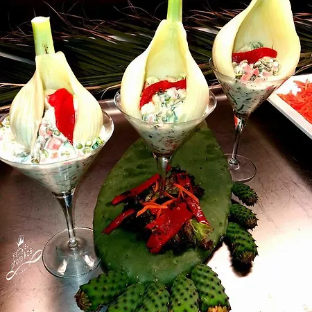 Cosmopolitan Hotel 4*