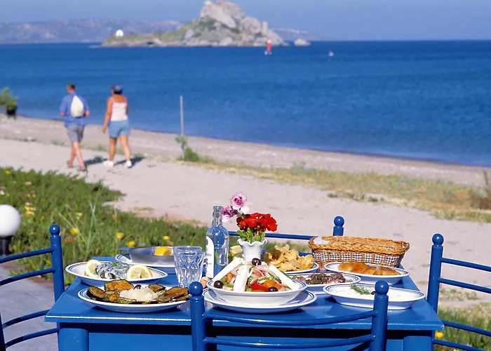 Otel Cosmopolitan İstanköy