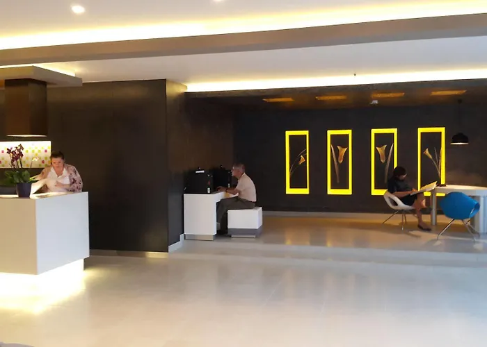 Cosmopolitan 4* İstanköy