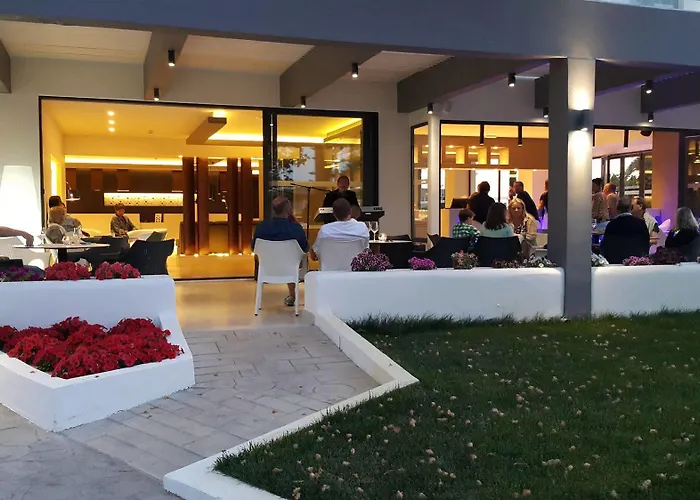 Cosmopolitan 4* Miasto Kos